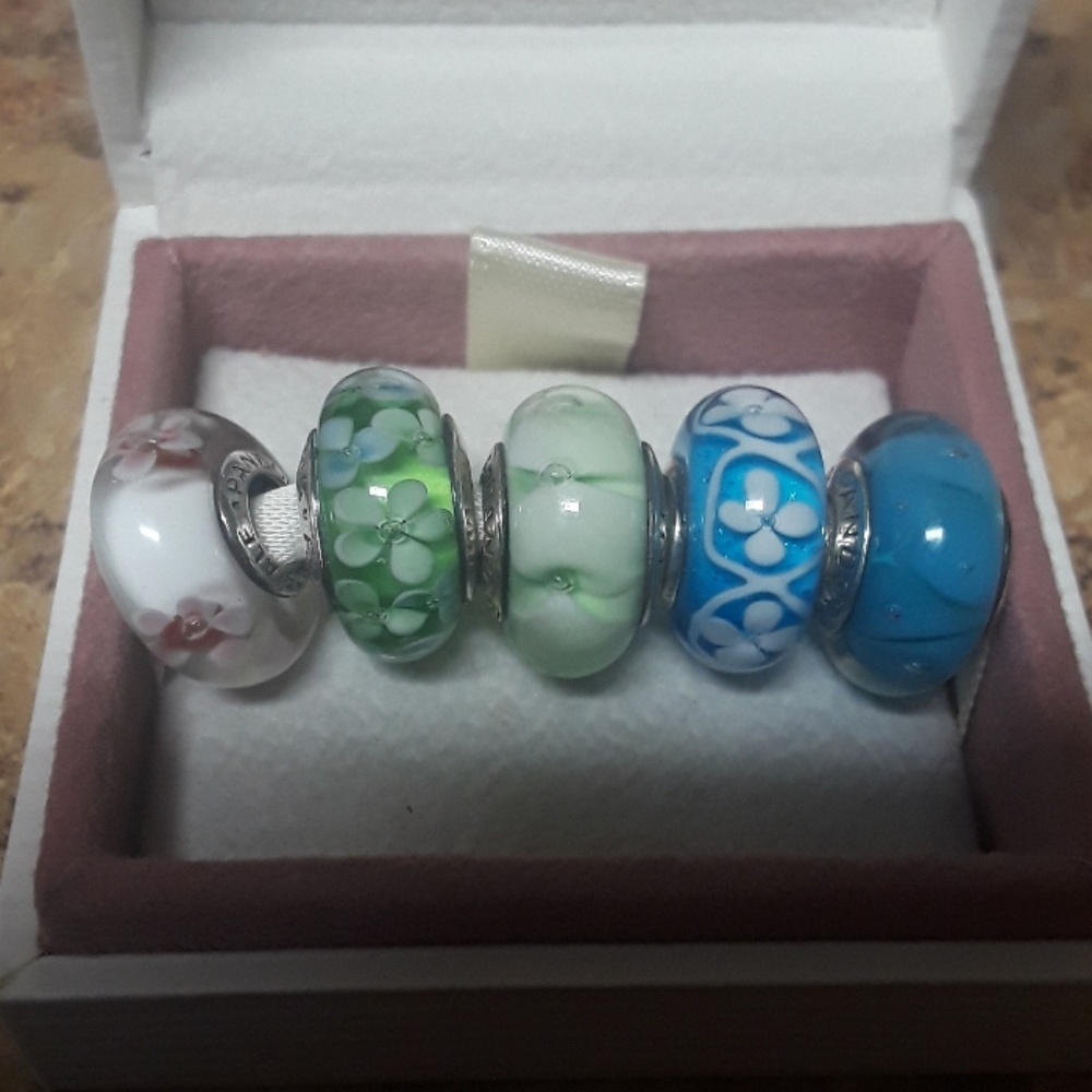 Muranos for someone special to veiw